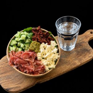 Salade serrano & mozzarella